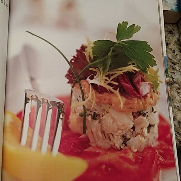 Book    - Picture 4 of 8